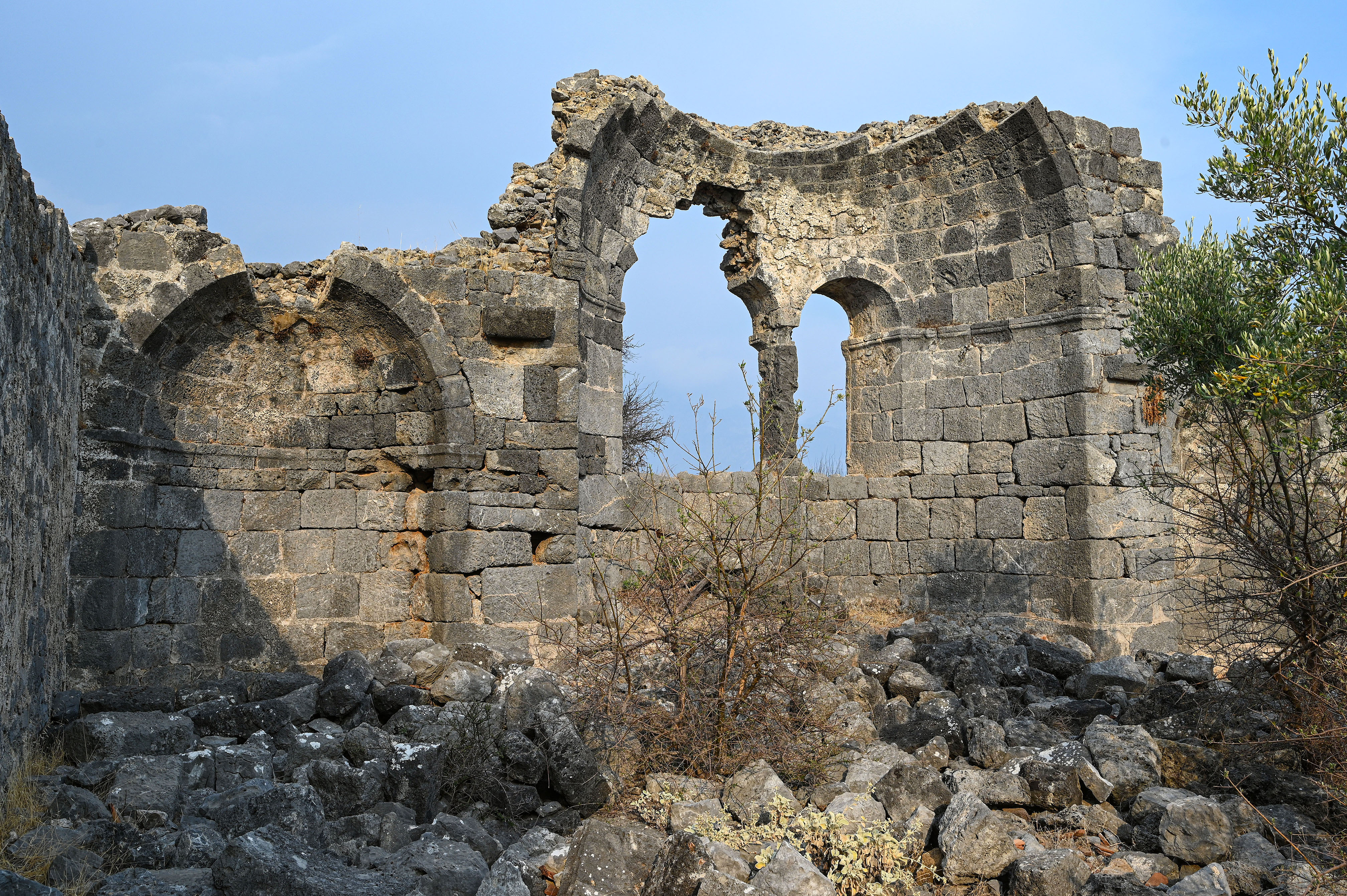 Bascilia Ruins.sm